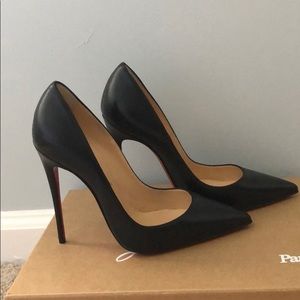 Louboutin So Kate 120. Size 6 or 36